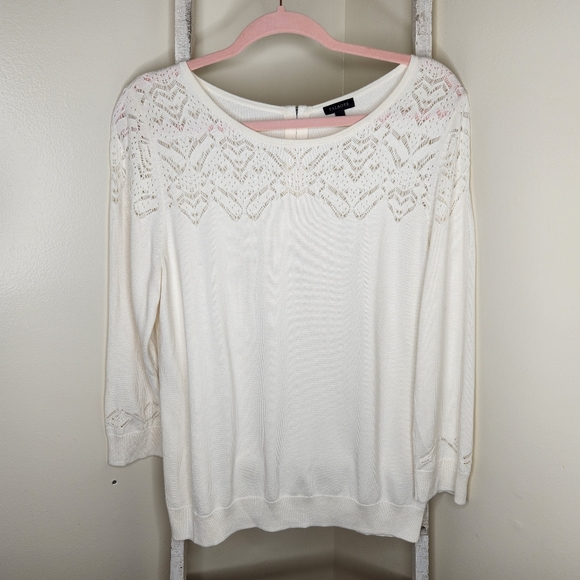 Talbots Sweaters - Talbots large eyelet ivory cream off white ribbed hem sweater